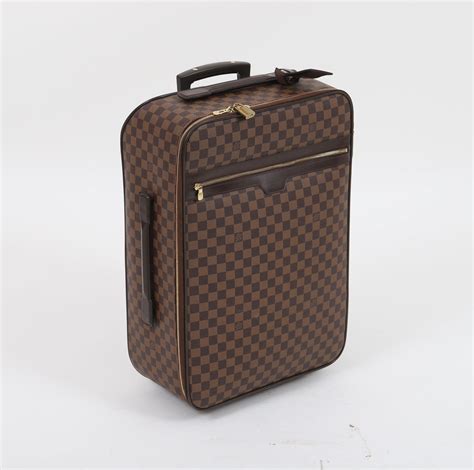 valise roulette louis vuitton|louis vuitton travel suitcase.